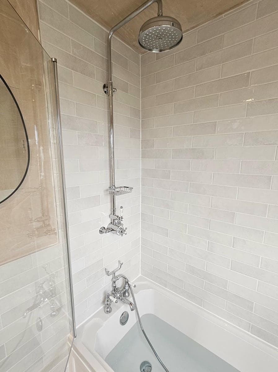 Banyo gideri açma çalışması