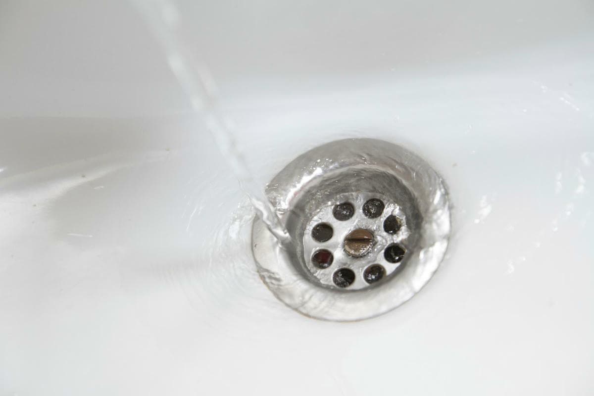 Lavabo açma çalışması